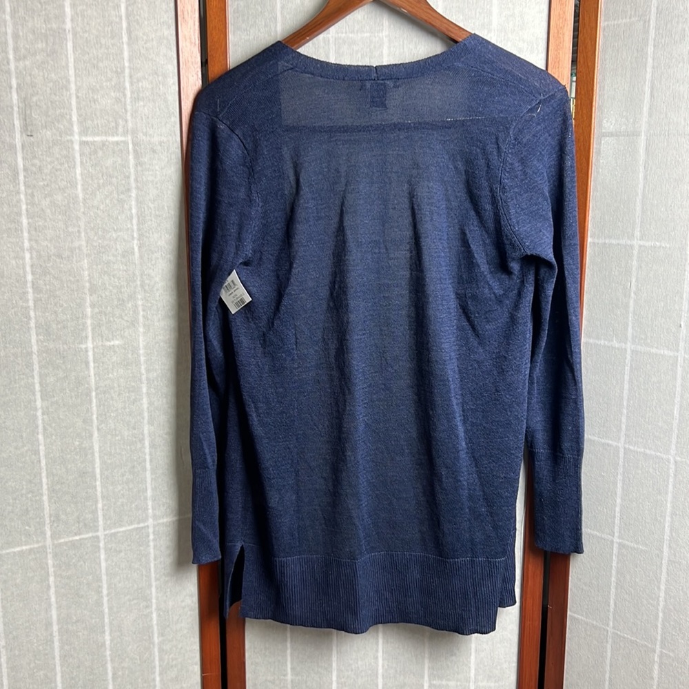 Side Slit Cardigan In Navy Peacoat
Size XS - Picture 11 of 14